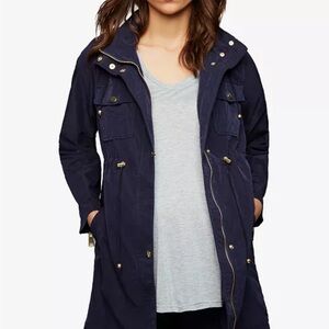 A Pea in the Pod Maternity Jacket